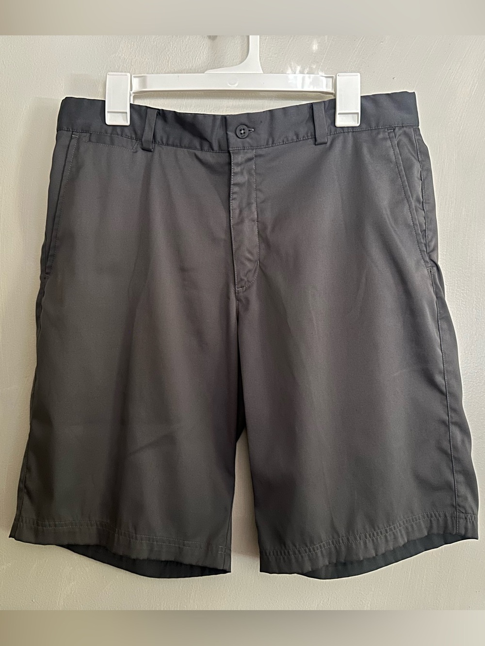 Nike Golf Dri-Fit Shorts Gray Mens 33 Tour Performance Stretch Flat Front